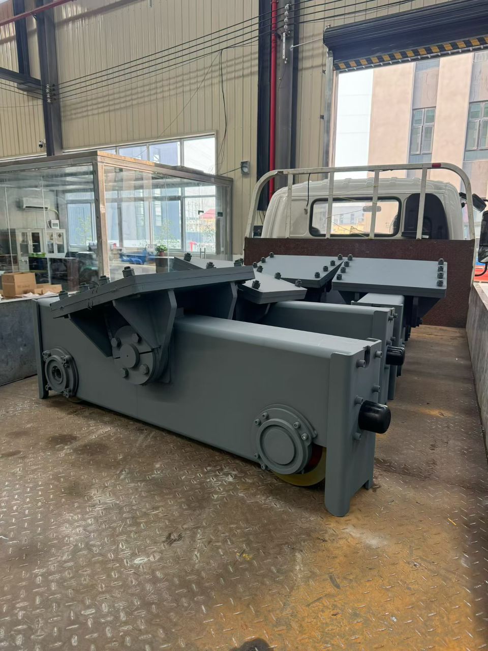 European model Crane