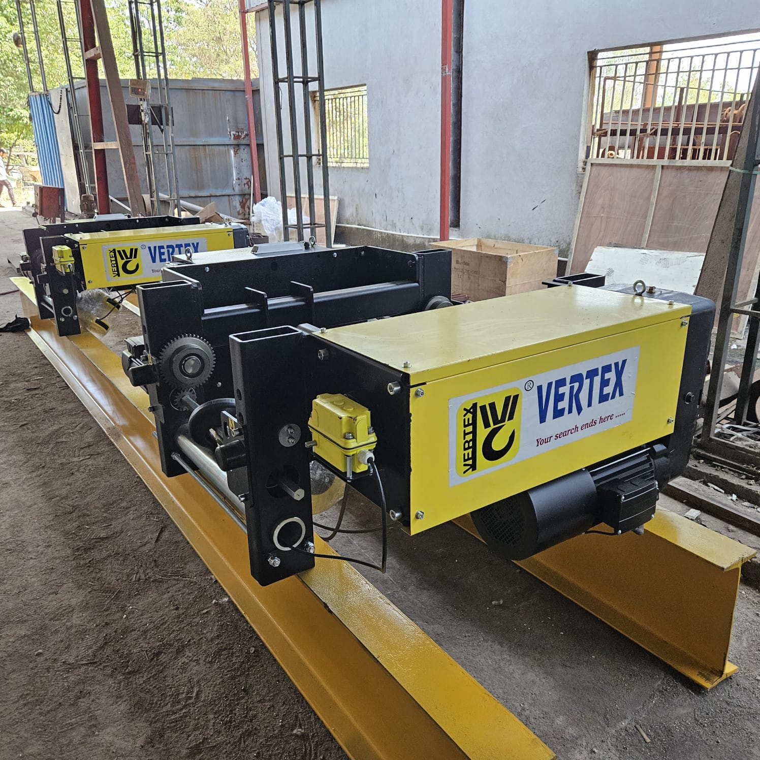 European Model Hoist